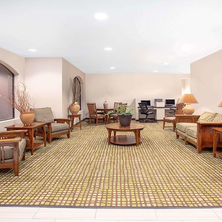Hotel Baymont By Wyndham Roswell Exteriér fotografie